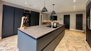 Photo 28- click for photo gallery